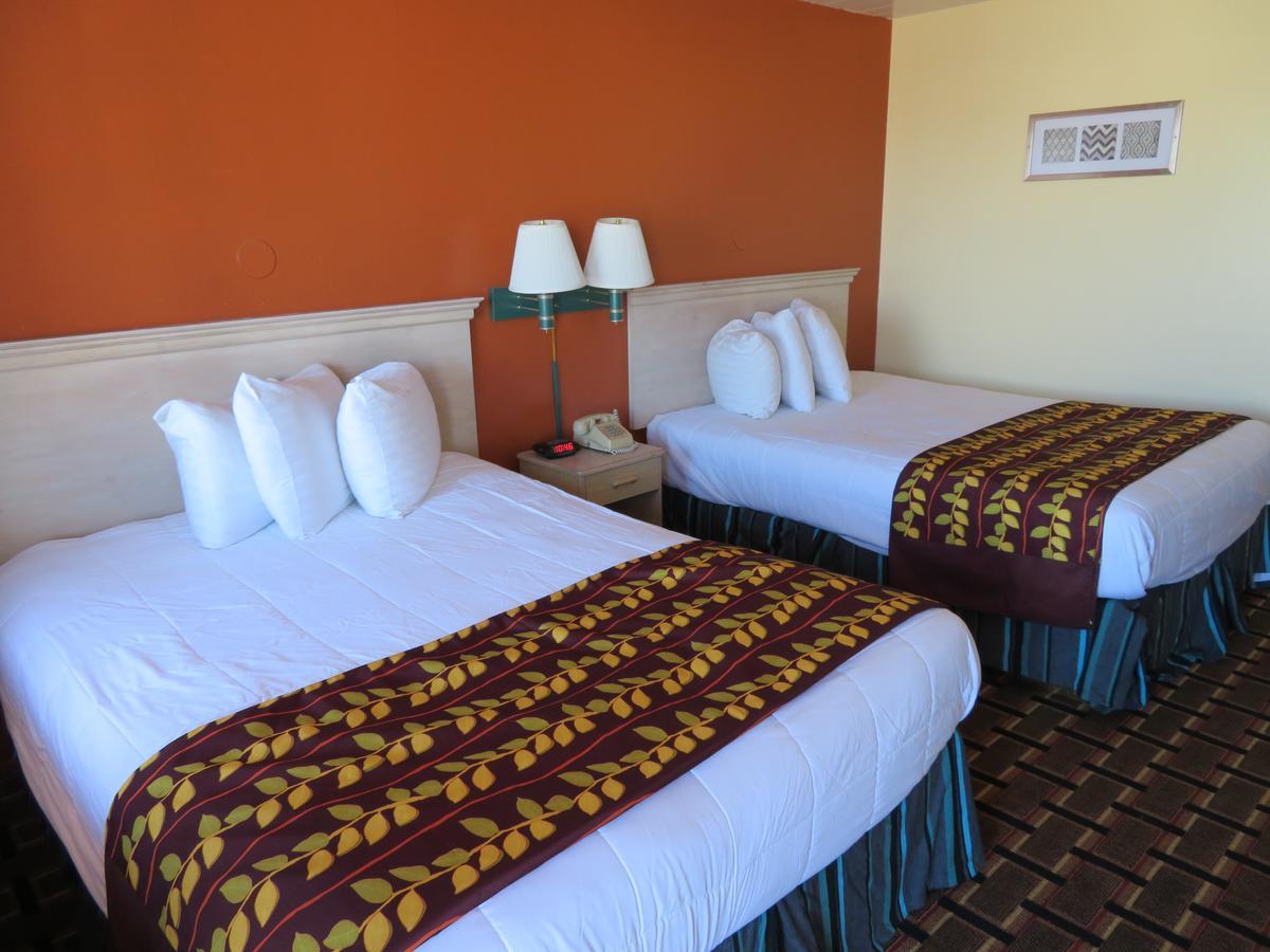 Royal Crest Motel Medford Esterno foto
