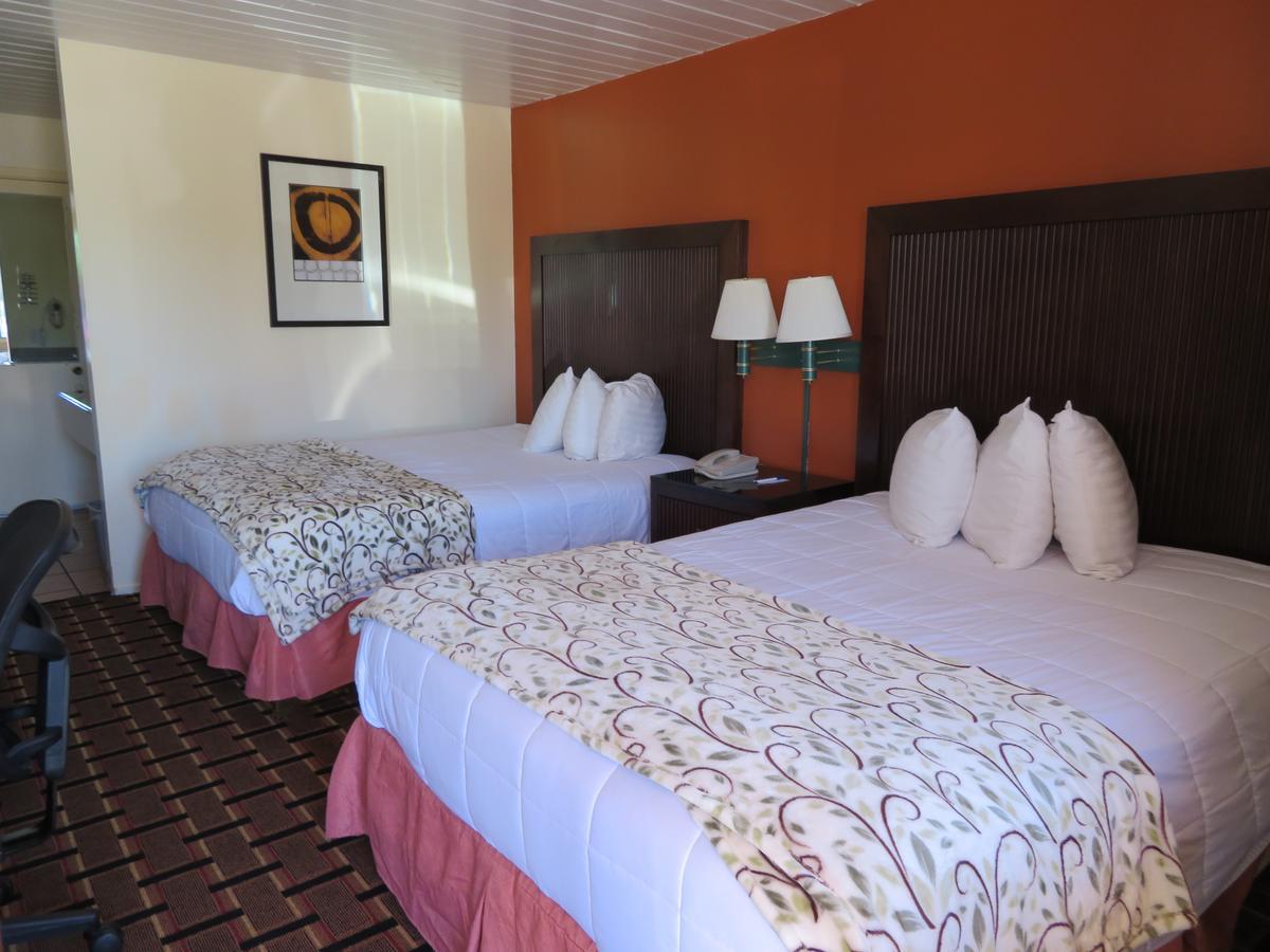 Royal Crest Motel Medford Esterno foto