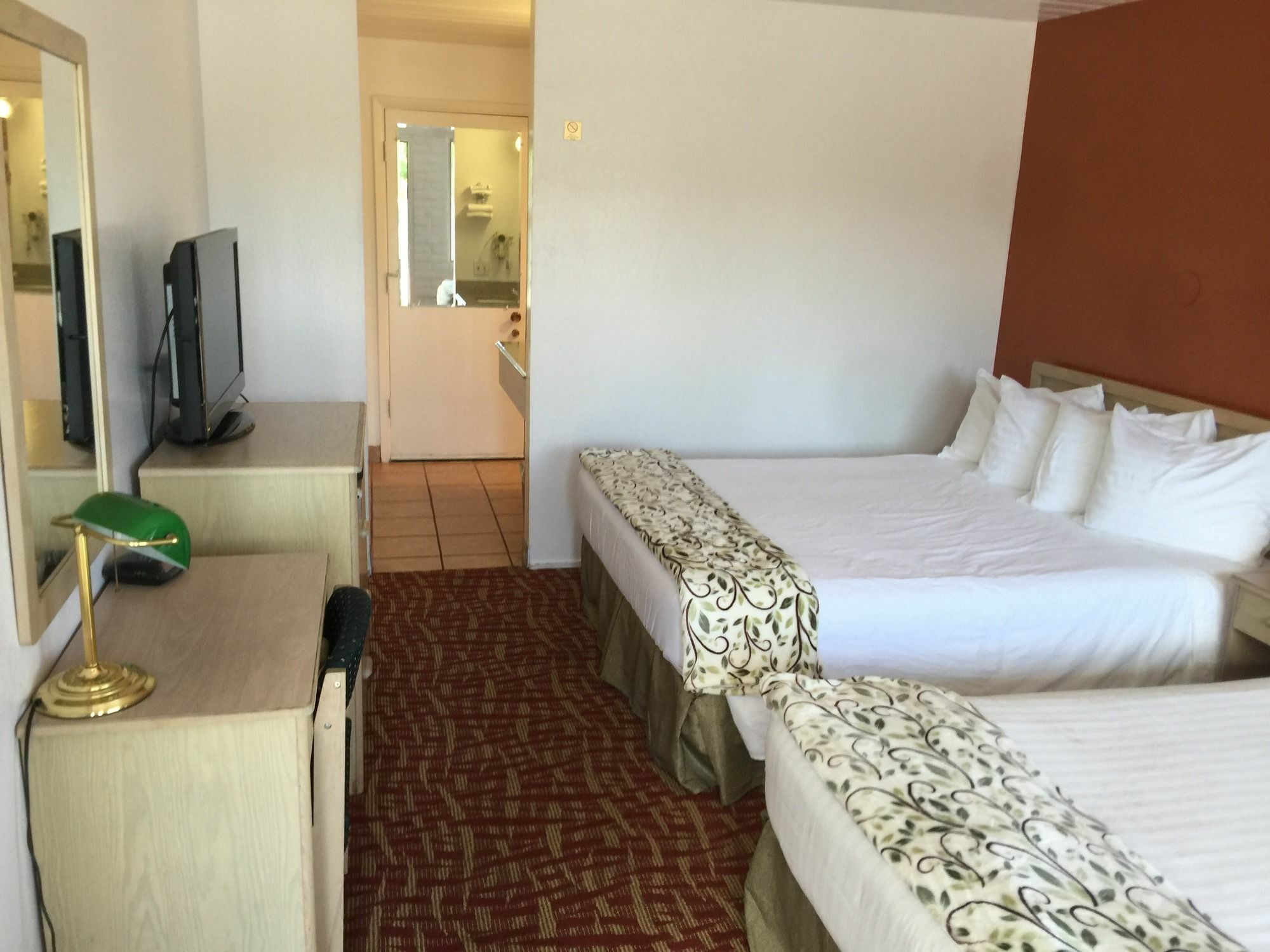 Royal Crest Motel Medford Esterno foto